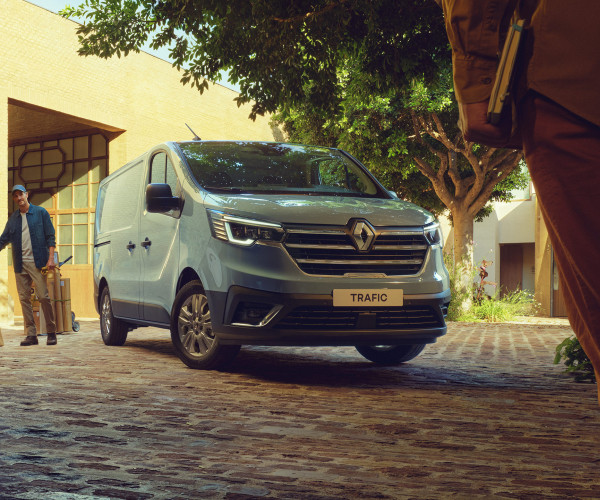 ABD Renault - nieuwe Trafic 2022 - mobile header