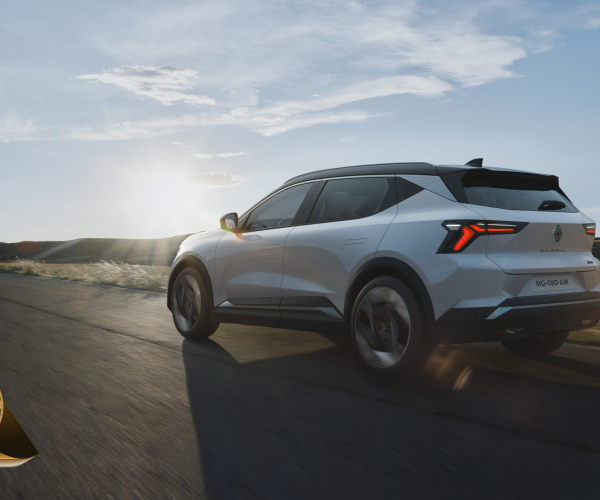 Renault-maakt-prijzen-nieuwe-Scenic-E-Tech-electric-bekend