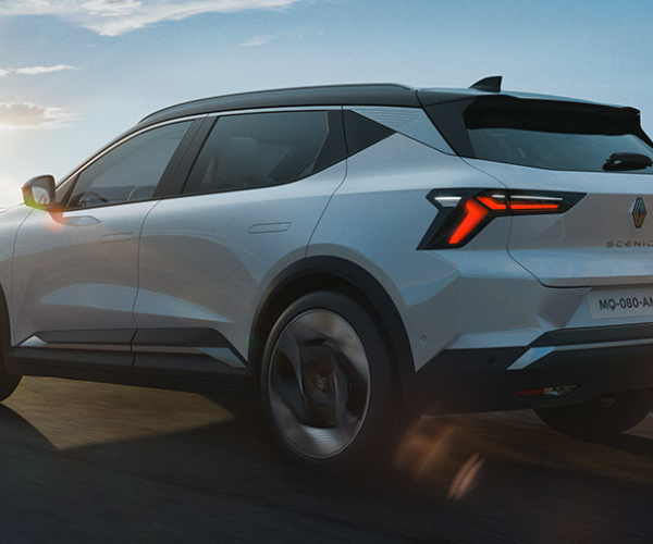 01-Renault_Scenic_E-Tech_electric-verkozen-tot-Car-of-the-Year_2024
