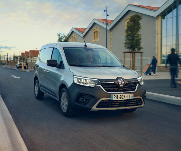 ABD Renault - Kangoo Nieuwe Logo - Header