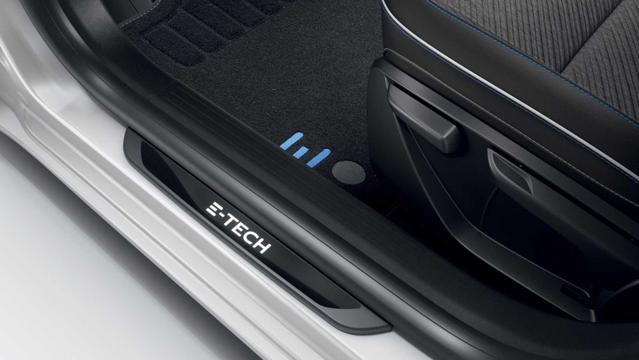renault clio hybrid  technologie