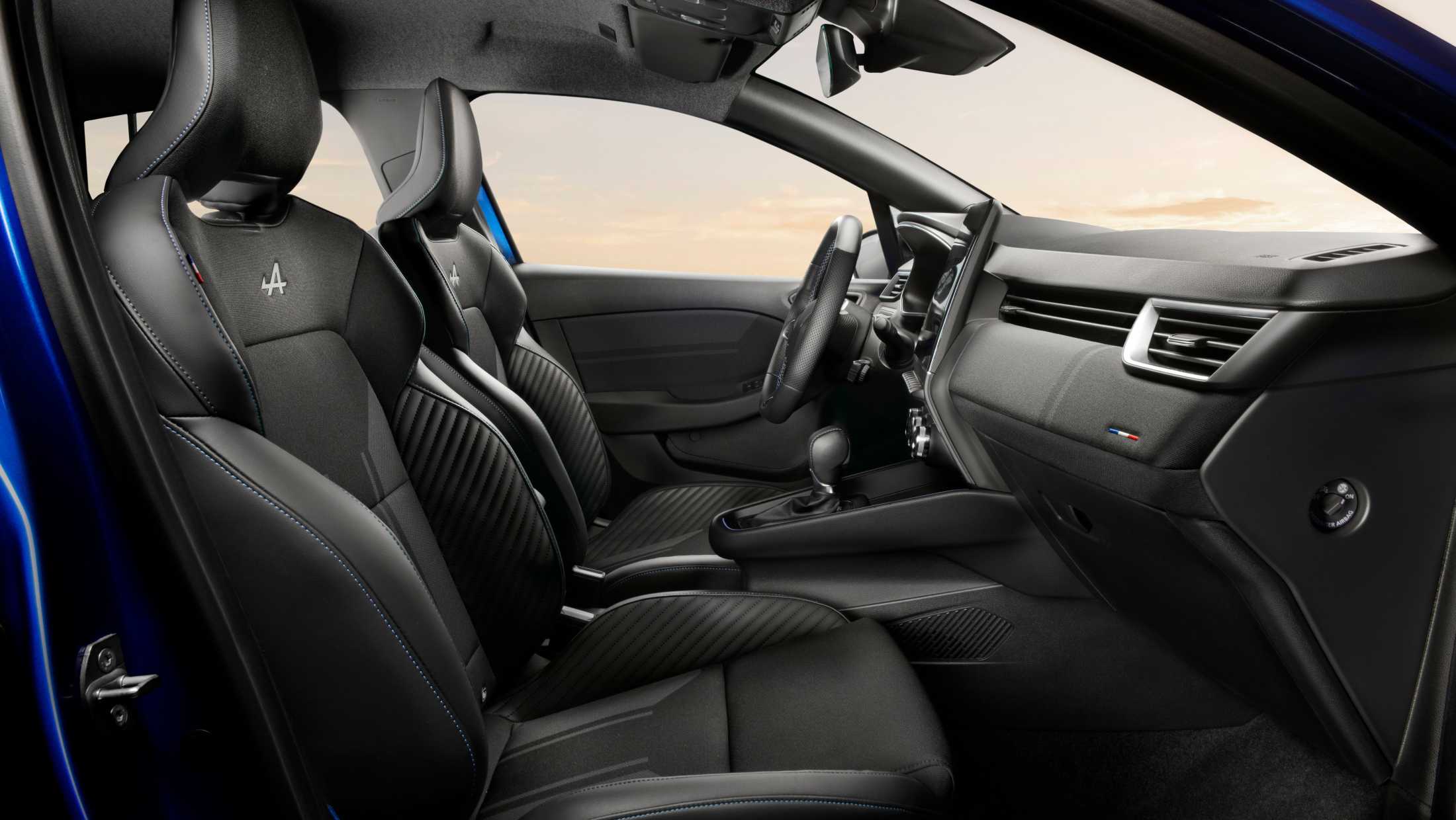 Nieuwe Renault Clio - Interieurbekleding, met deur- en dashboardbekleding van 60% plantaardige vezels
