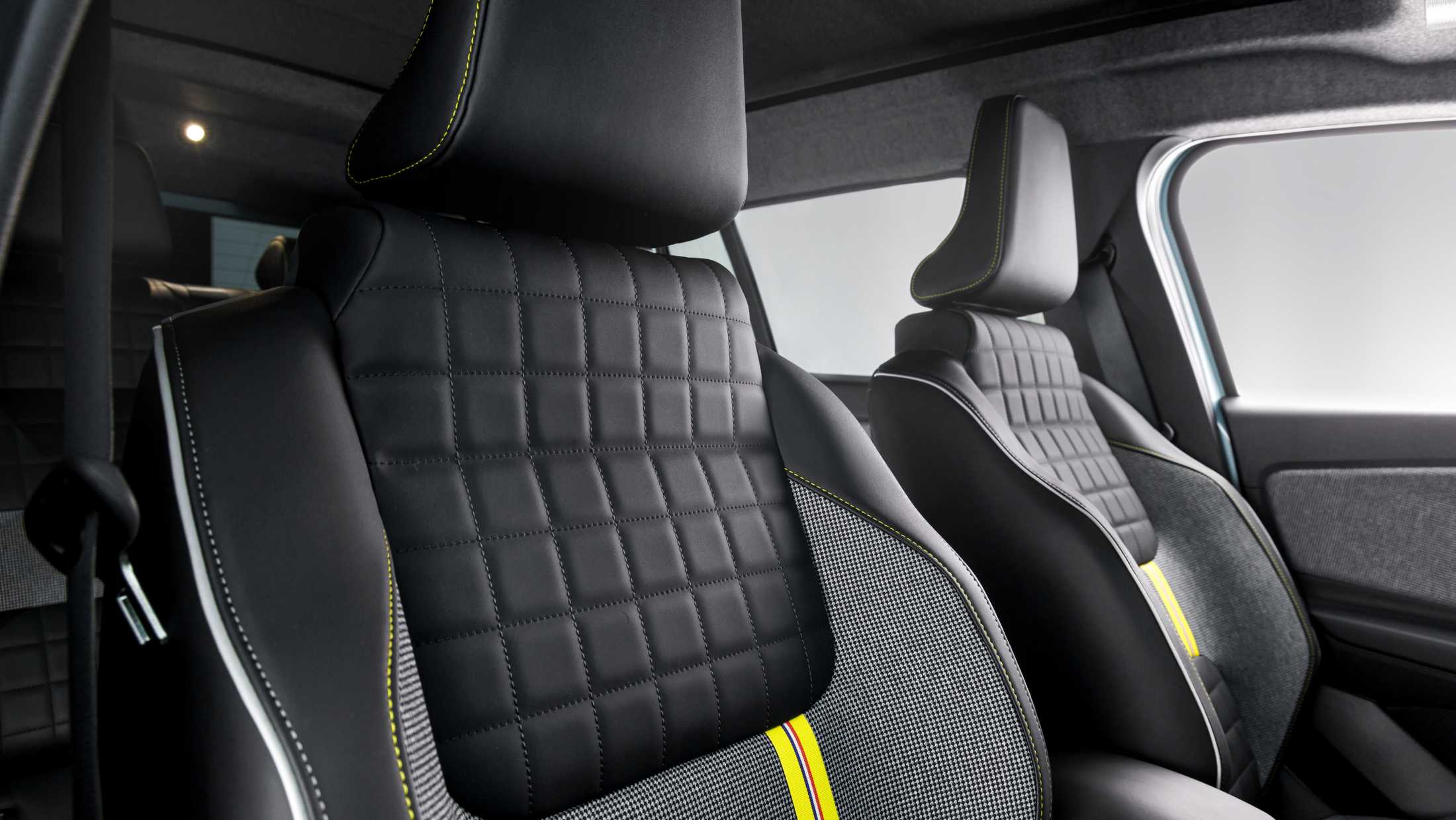 ABD Renault - Renault 4 E-Tech electric - leren bekleding